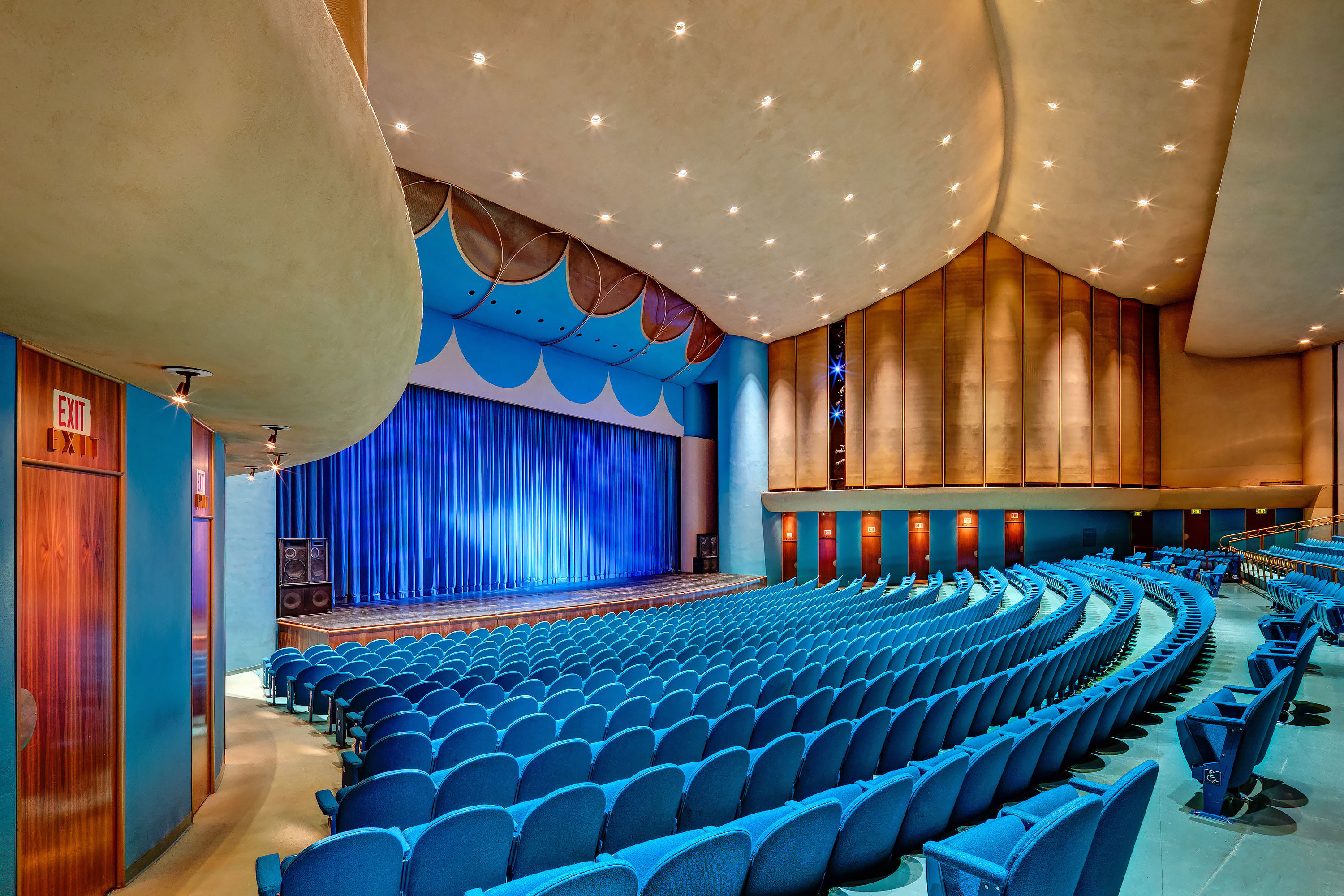 Veterans Memorial Auditorium - san Rafael, California. Architecture Photography by Alan Blakely. 