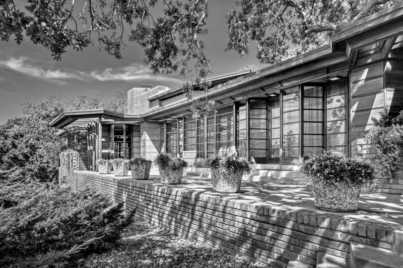 The Hanna House - Palo Alto, California. Architectural Photography by Alan Blakely.